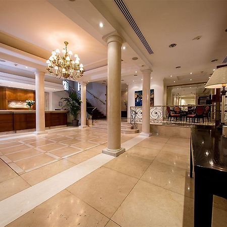 Curium Palace Hotel Лимасол Экстерьер фото