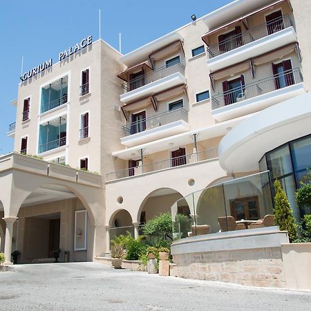 Curium Palace Hotel Лимасол Экстерьер фото