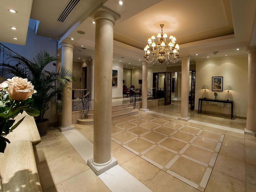 Curium Palace Hotel Лимасол Экстерьер фото