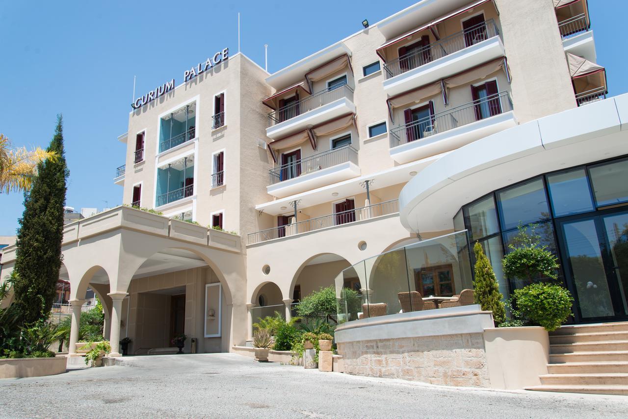 Curium Palace Hotel Лимасол Экстерьер фото