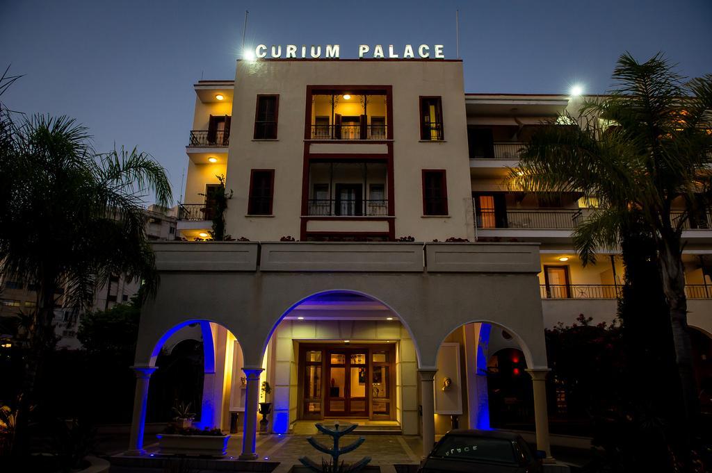 Curium Palace Hotel Лимасол Экстерьер фото